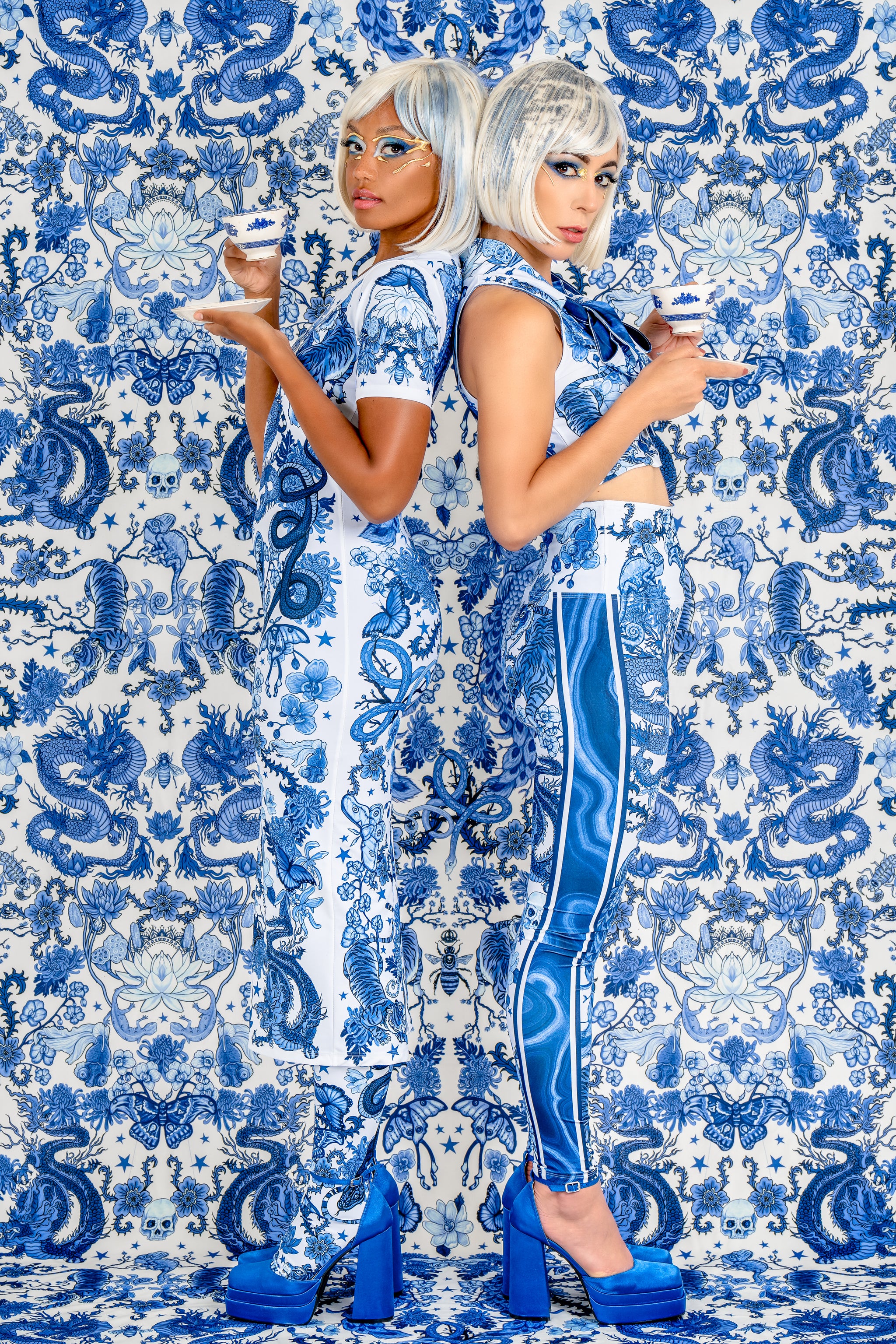 FINE CHINA - blue and white porcelain print dress Raised by Danger FINE CHINA - blue and white porcelain print dress Raised by Danger